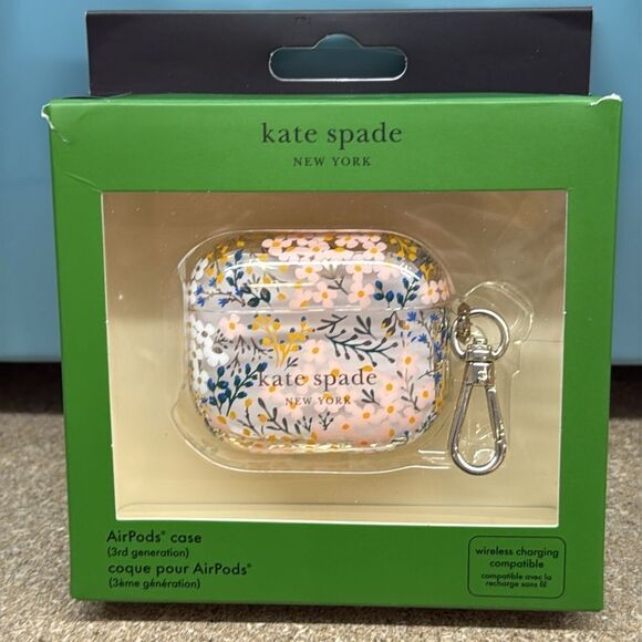 Kate Spade Air Pod Case Third Generation - Picture 5 of 7